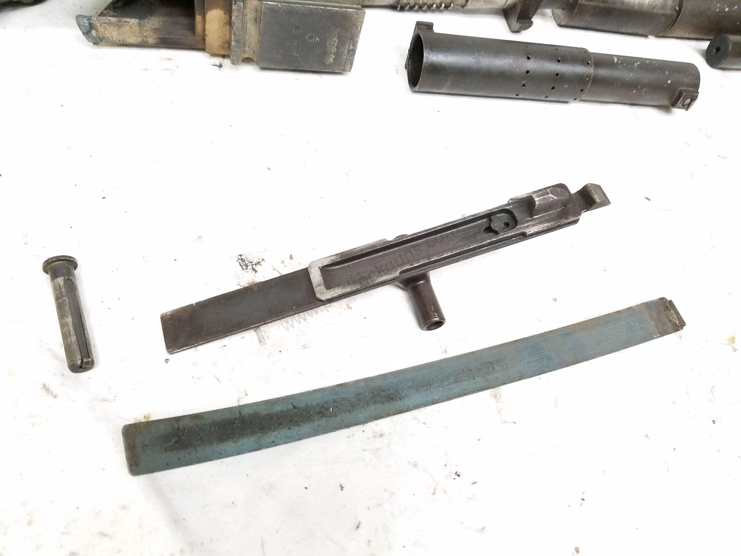 Breda M38 8×59mmRB Tank Heavy Machine Gun Cut/ Decommissioned Parts Kit. Rare! - Image 27